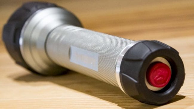 Husky 700-Lumen Aluminum Flashlight Review