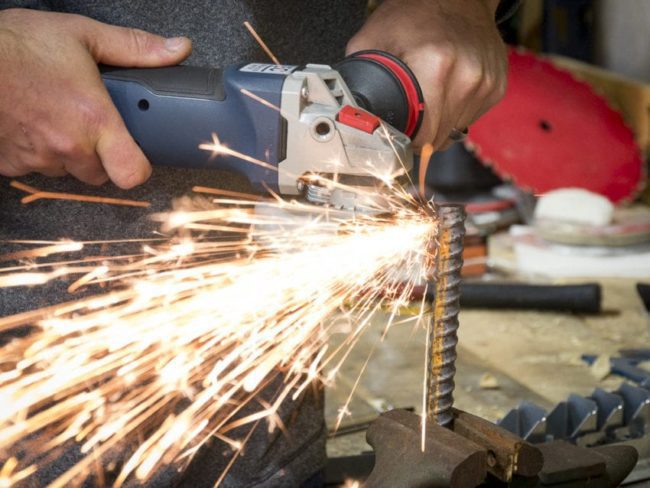 Bosch 18V Connected Angle Grinder GWS18V-45CN Review