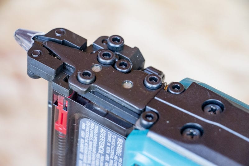 Makita Cordless Pin Nailer: XTP02 23-Gauge 18V LXT