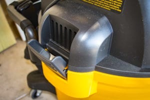DeWalt 9-Gallon Wet/Dry Vac