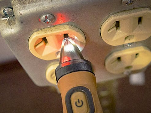 Southwire Dual Range Non-Contact Voltage Tester NCVT03