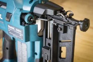 Makita 16-Gauge Cordless Finish Nailer XNB02 Review