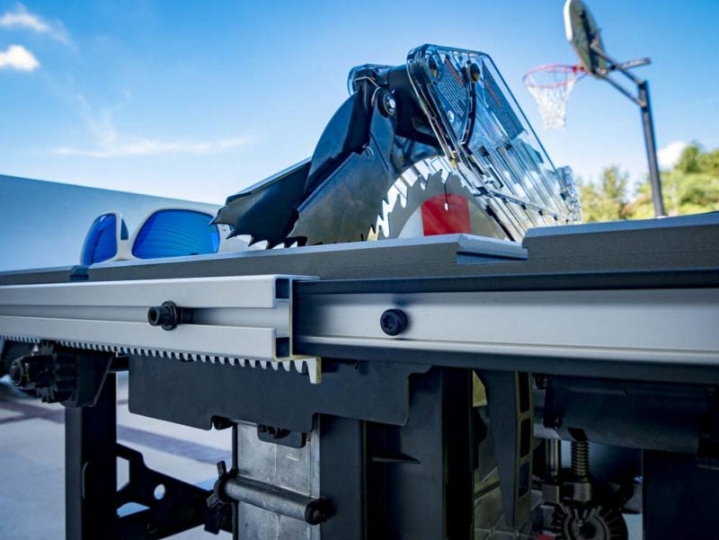 rack and pinion table