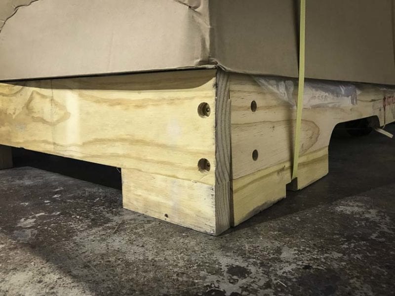 Husky Mobile Workbench crate packaging