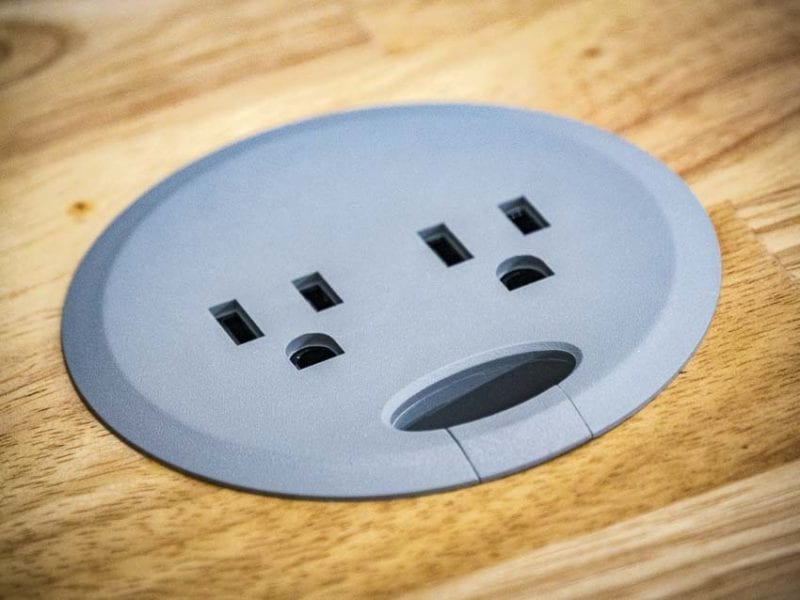 Uplift Sit-Stand Desk