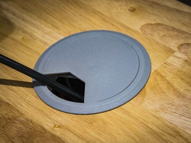 Uplift Sit-Stand Desk