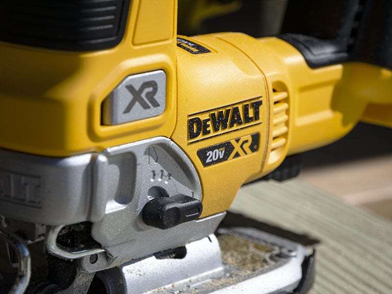 DeWalt cordless top-handle jigsaw orbital action