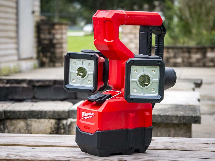 Milwaukee Utility Bucket Light