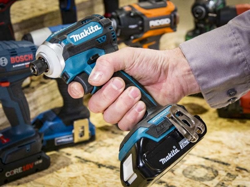 Makita XDT16