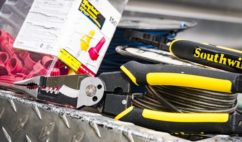 Southwire 7-in-1 Multi Tool Plier