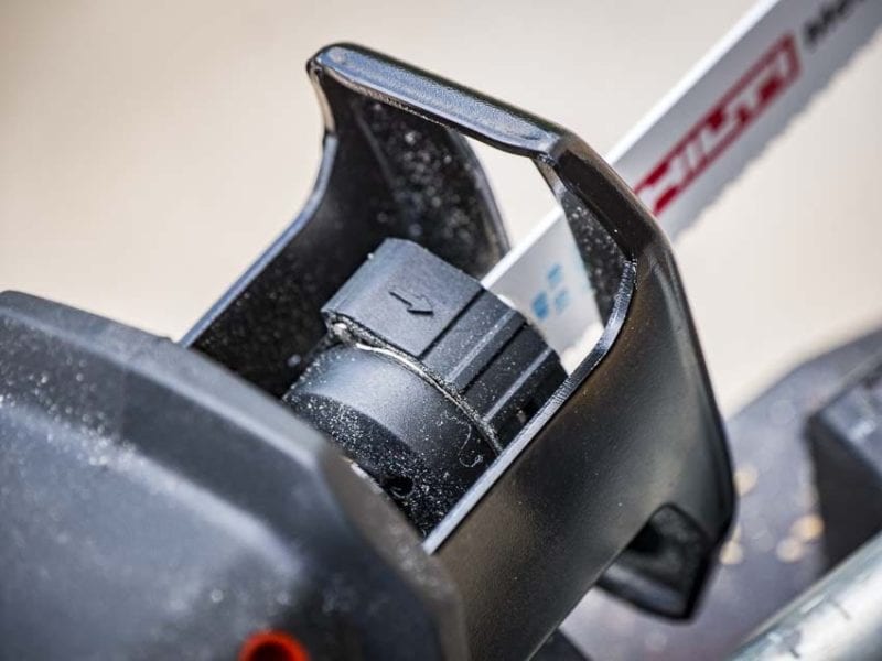 Hilti 12V One-Hand Reciprocating Saw SR 2-A12 Review