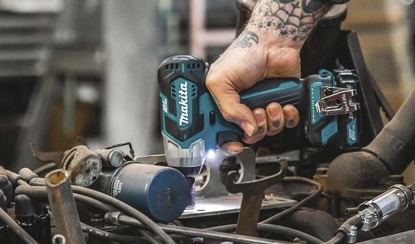 Makita 12V Impact Wrench