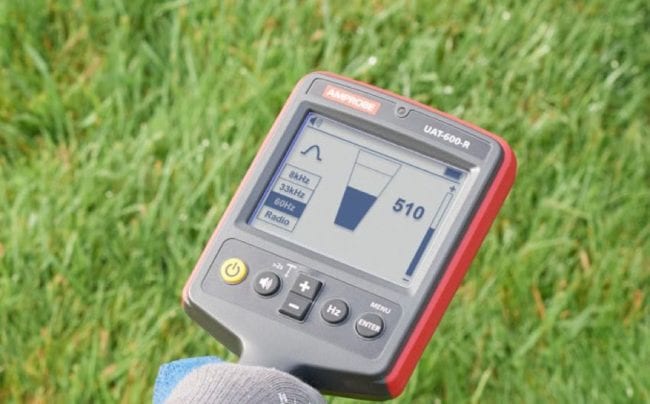 Amprobe UAT-620 screen