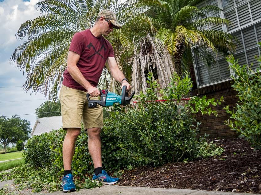 Makita Cordless Hedge Trimmer