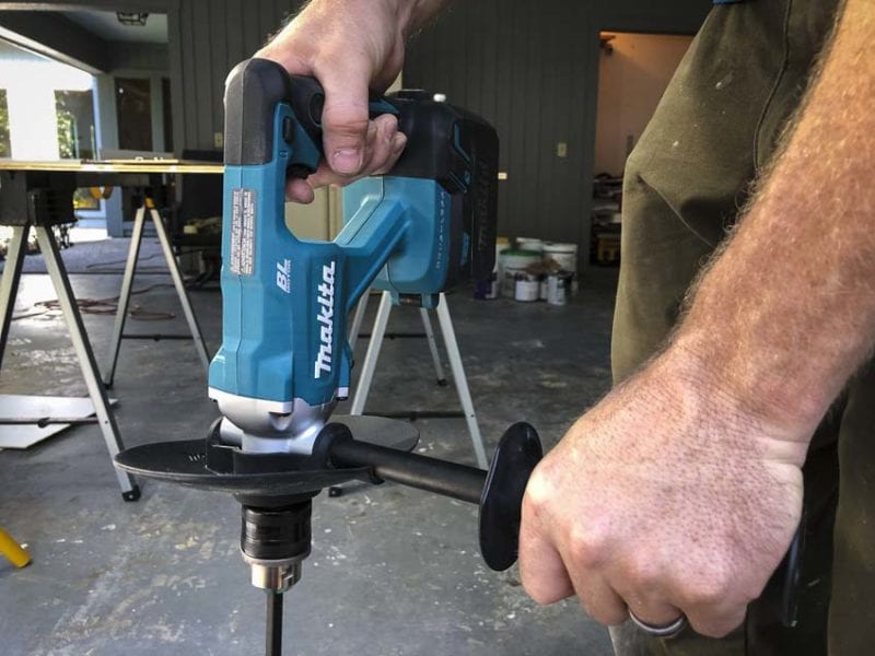 Makita XTU02 mixing