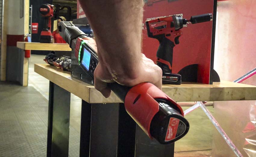 Milwaukee M12 Digital Torque Wrench battery