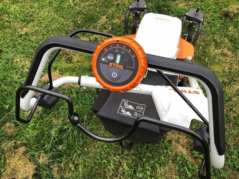 Stihl 25-inch 36V self propelled mower