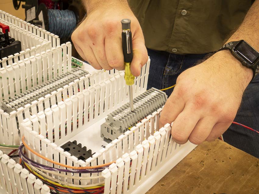 Klein Tools 4-in-1 Electronics Pocket Screwdriver