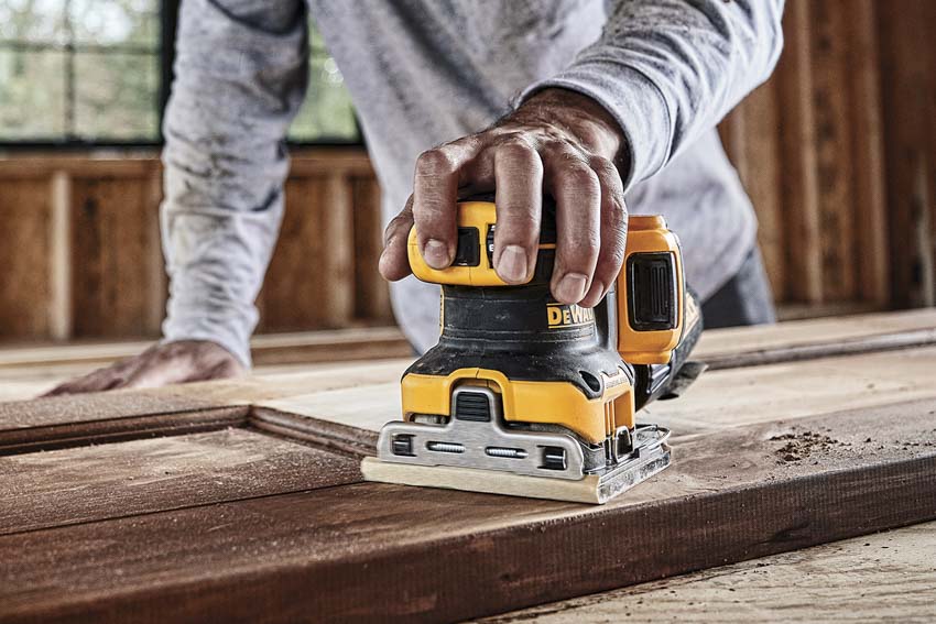 DeWalt 20V Max XR Brushless 1/4 Sheet Sander
