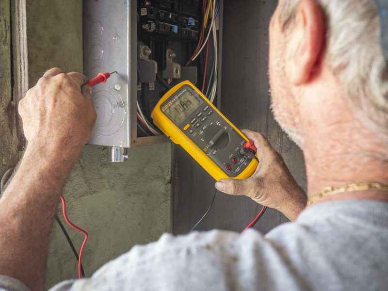 Fluke 87V multimeter