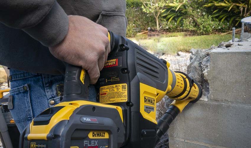 DeWalt FlexVolt 2-inch SDS Max Combination Hammer