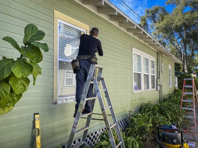 caulking trim ladder