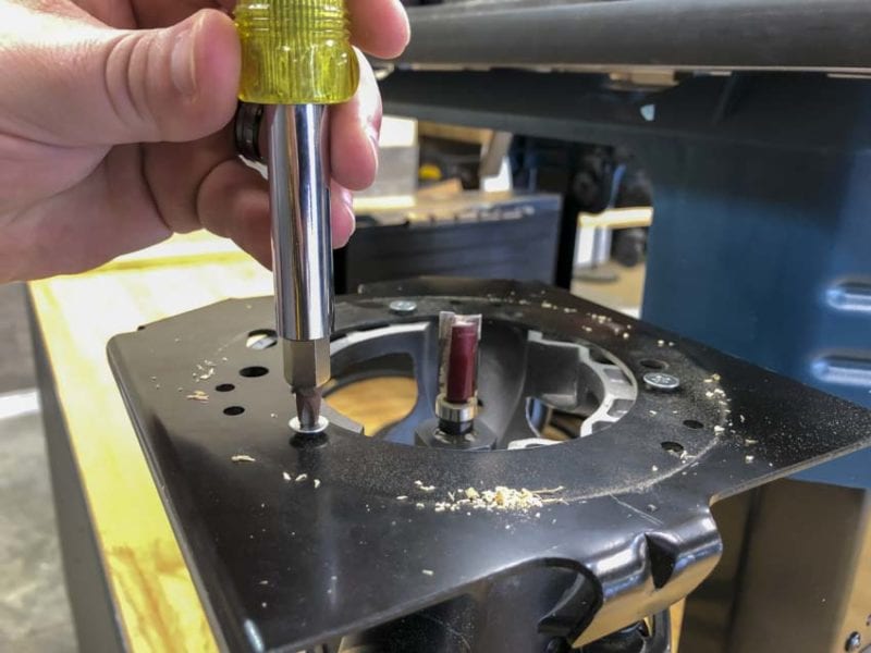 Bosch Portable Benchtop Router Table RA1141 Install