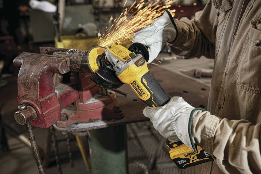 DeWalt Power Detect Angle Grinder