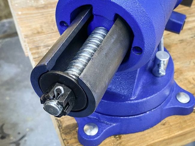 Irwin vise open screw