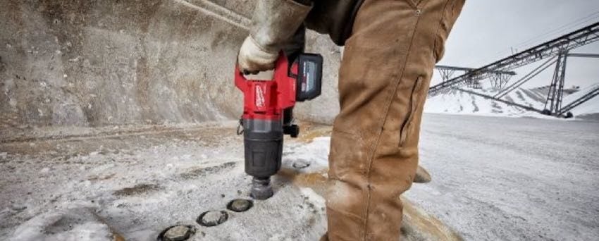 milwaukee high-torque impact wrench