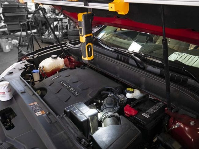 Gearwrench Wing Light flashlight mode