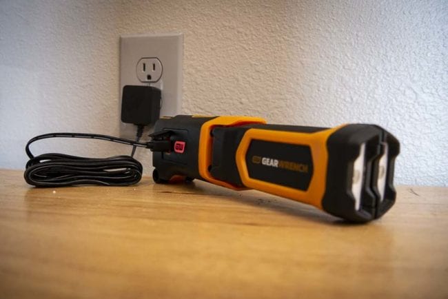 Wing Light USB charging