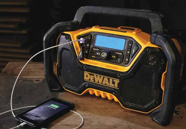 DeWalt Bluetooth Jobsite Radio