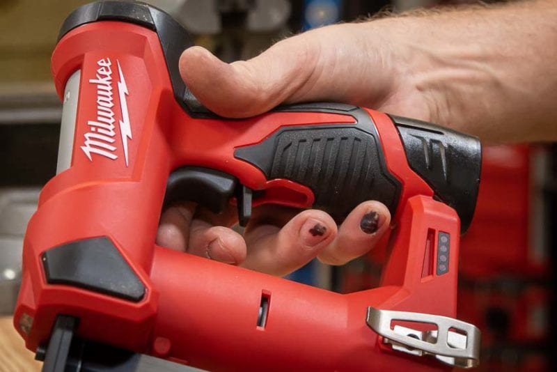 Milwaukee M12 23-Gauge Pin Nailer 2540 Trigger Safety