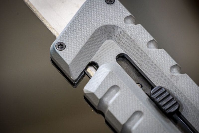 cord cutter on the blade