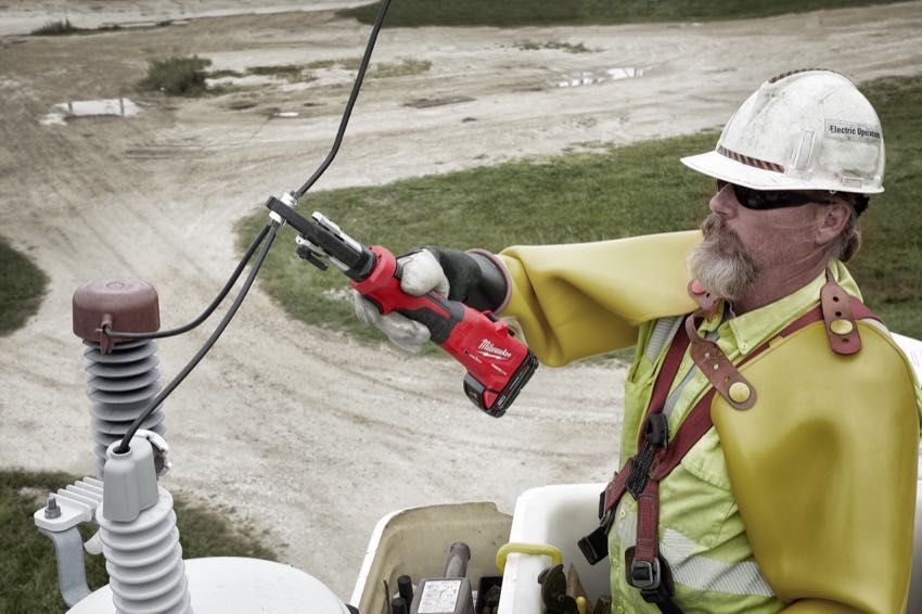 Milwaukee Utility Crimper