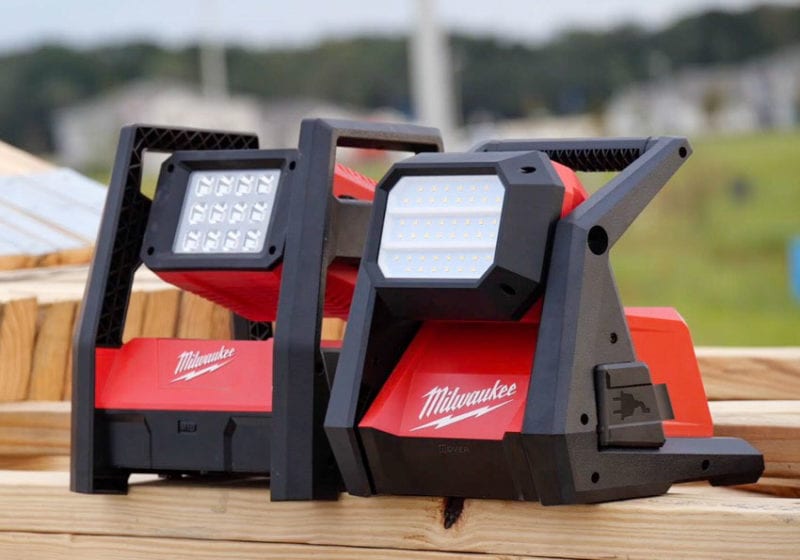 Milwaukee M18 Rover Dual Power Flood Light