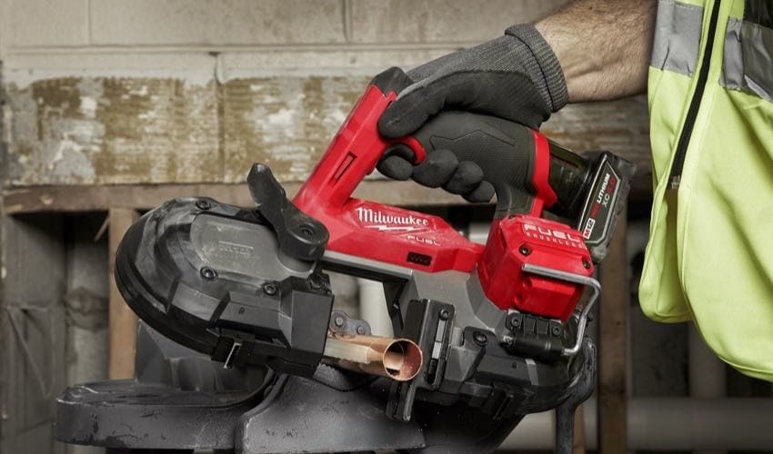 Milwaukee M12 FUEL Compact Band Saw