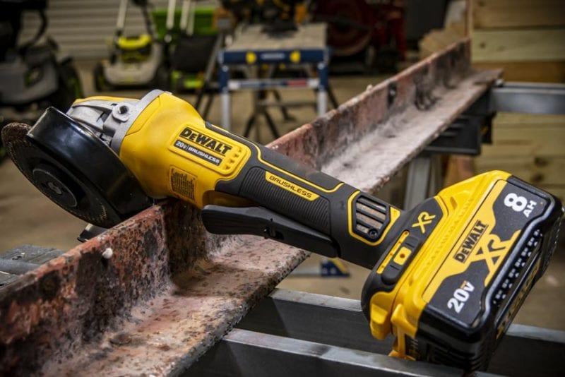DeWalt 20V Max Power Detect Angle Grinder