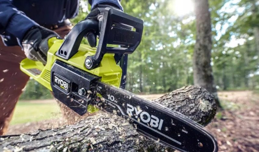 Ryobi 18V HP 10-Inch Chainsaw