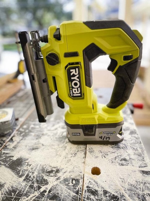 Ryobi high-performance jigsaw standing