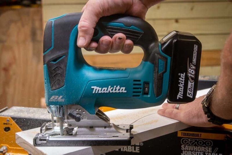Best Cordless Jigsaw Accuracy and Control | Makita 18V LXT