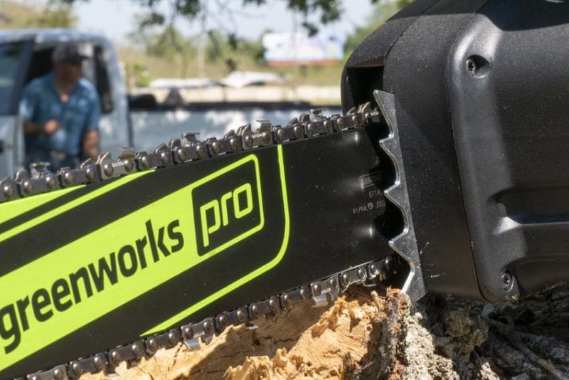 Metal Bucking Spikes