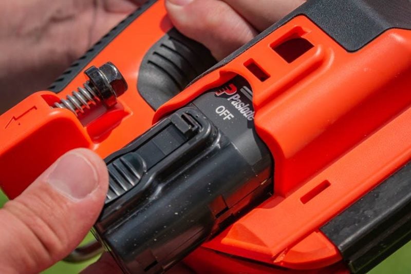 Paslode CFN325XP Cordless Framing Nailer07