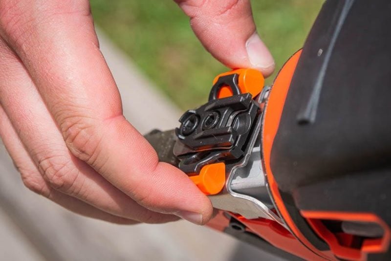 Paslode CFN325XP Cordless Framing Nailer Depth Adjust