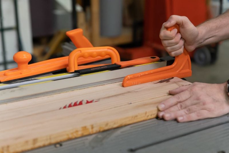 How to use a table saw