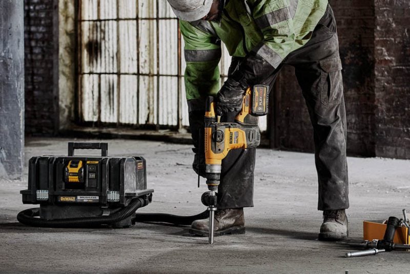 DeWalt DCH416 60V Max FlexVolt 1 1/4-Inch SDS-Plus Rotary Hammer