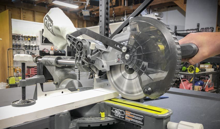 Ryobi Cordless 7 1/4-Inch Miter Saw Review PBT01B