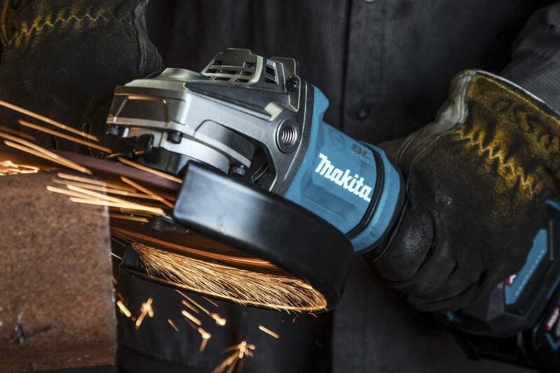 Makita 40V max XGT 9-Inch Angle Grinder GAG10