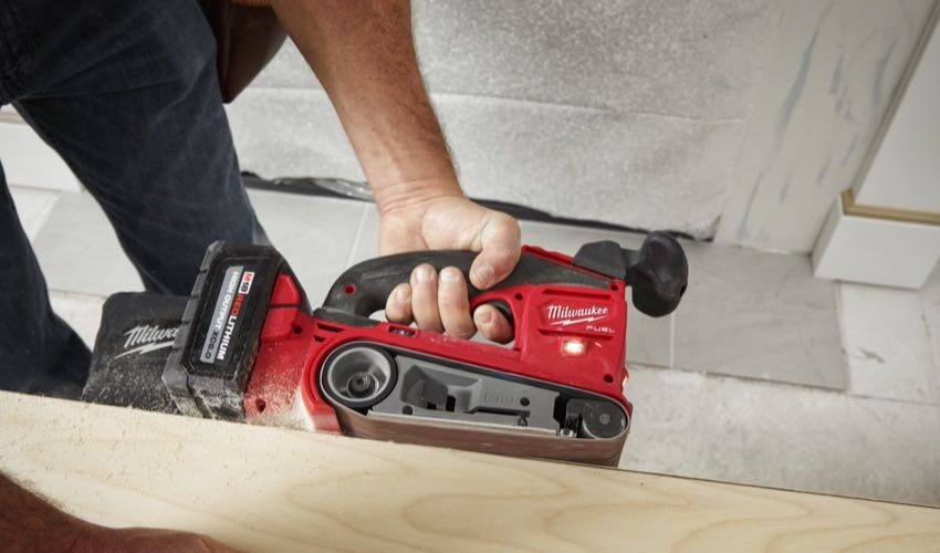 Milwaukee M18 Fuel Cordless Belt Sander